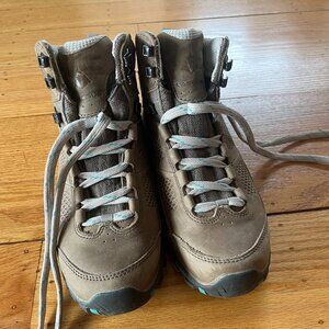 Vasque Women's Hiking Boots